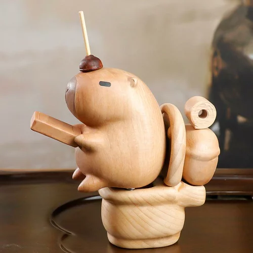 木製カピバラの置物